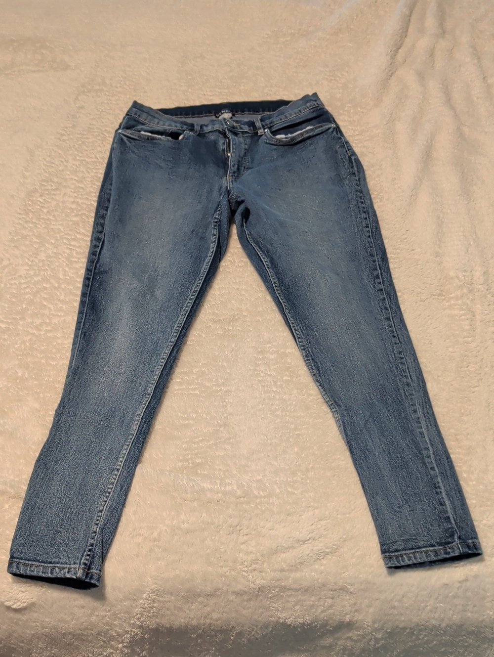 VENUS Women's Light Blue Stretch Skinny Jeans
